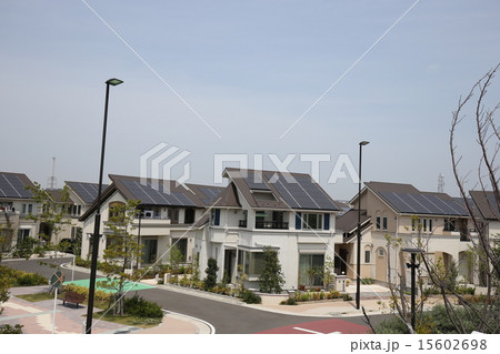 新興住宅の太陽光発電 新興住宅の太陽光発電 15602698