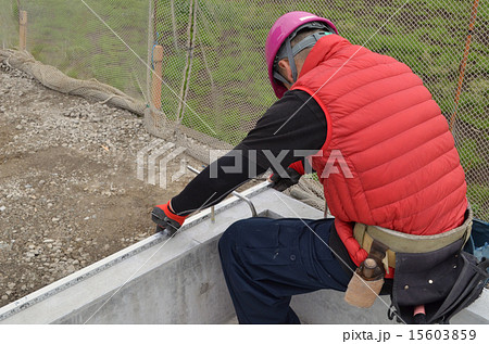 土台の計測 15603859