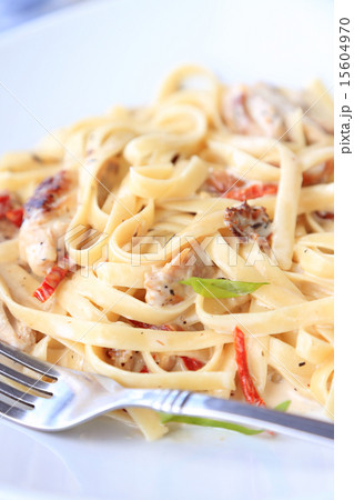 おいしいクリームパスタ おいしいクリームパスタ 15604970