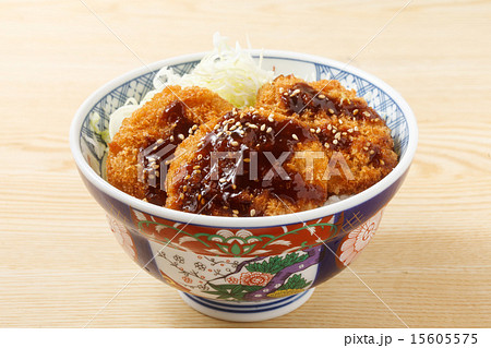 ヒレカツソースカツ丼 15605575