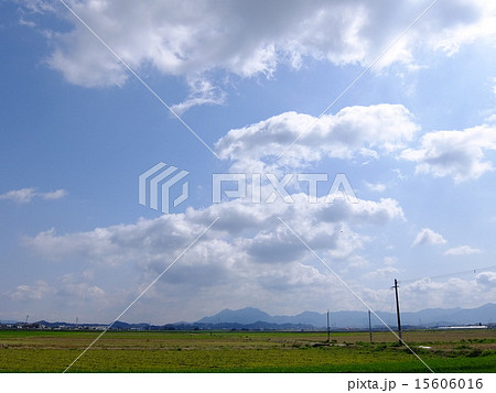 雲のある風景 15606016