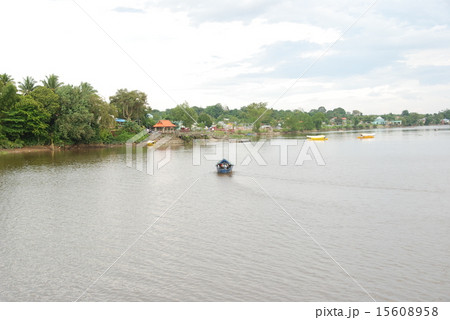 サラワク川(クチン/東マレーシア・ボルネオ島) サラワク川(クチン/東マレーシア・ボルネオ島) 15608958