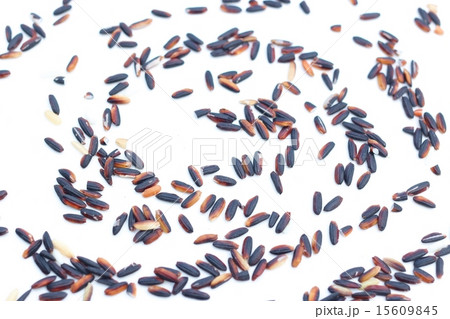 Black rice 15609845