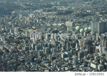 東京　町並み　北千住方面　ガスタンク 15613001