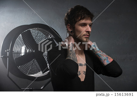 Modern modifications with the body among youth 15613691