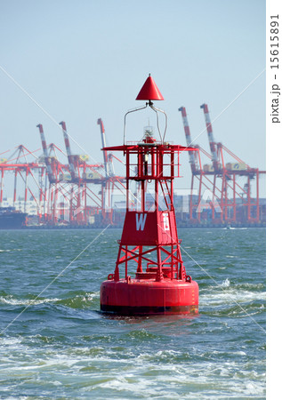 東京港の右舷灯浮標 東京港の右舷灯浮標 15615891