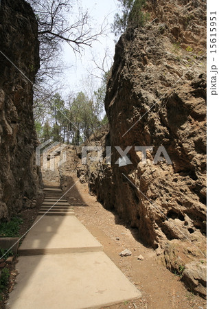 世界遺産　北京　周口店猿人遺跡 15615951
