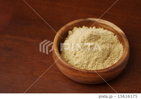 木の器に米ぬか 15616175