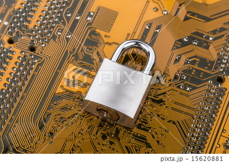 Protection concept : security lock Protection concept : security lock 15620881
