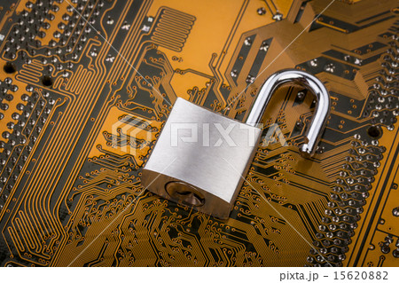 Protection concept : security lock Protection concept : security lock 15620882