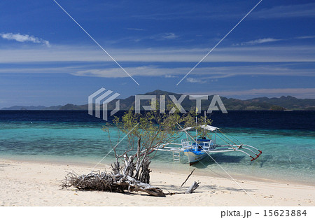 Traditional Philippines boat 15623884