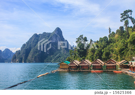 Floating residence raft 15625366
