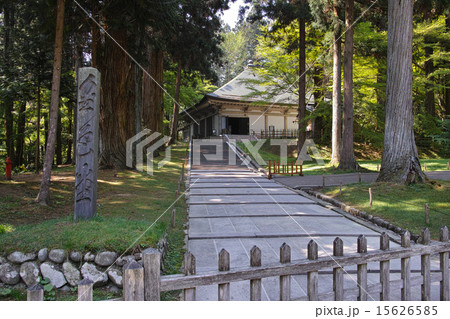 平泉　中尊寺・金色堂 15626585