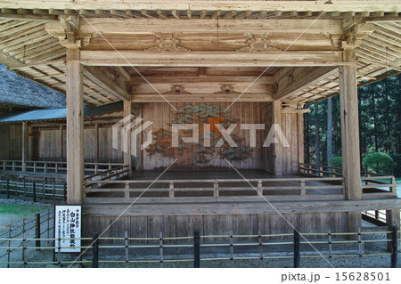 平泉　中尊寺鎮守・白山神社の能楽殿 15628501