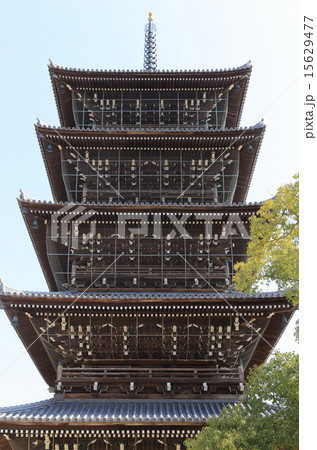 四国霊場第75番札所「善通寺」東院の「五重塔」 15629477