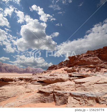 Wadi Rum Desert in southern Jordan  15629774