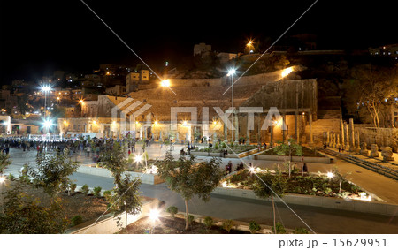 Roman Theatre in Amman (at night), Jordan  15629951