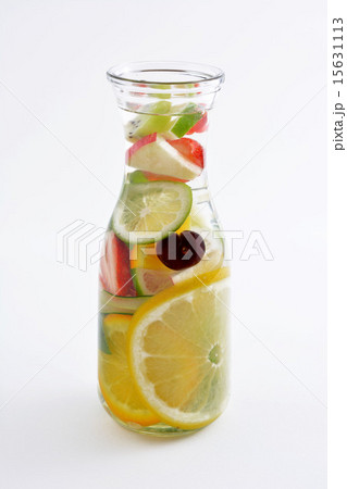 デトックスウォーター 15631113