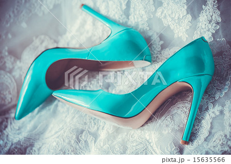 beautiful turquoise shoes 15635566