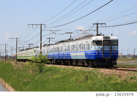 信越本線115系（6両：長岡⇔新潟） 15635979