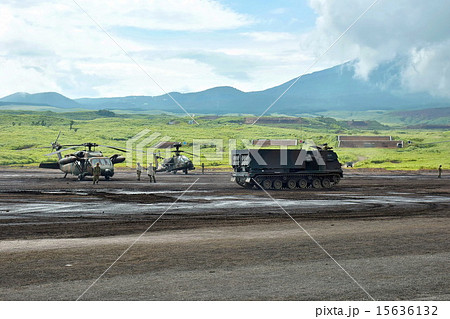 マルス ＆ ブラックホーク ＆ アパッチ　2014年 富士総合火力演習 15636132