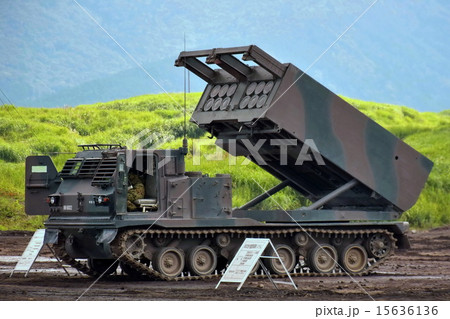 マルス　MLRS　多連装ロケット自走砲　2014年 富士総合火力演習 15636136