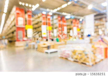 People shopping Home decor in department store. 15638251