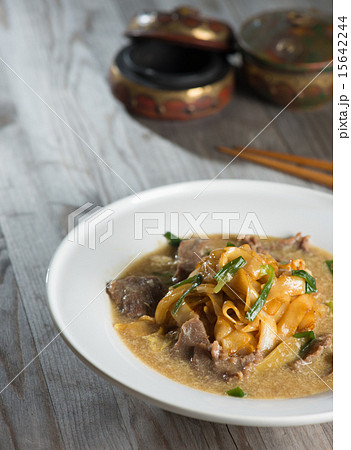 wat tan hor, popular cantonese fried noodle wat tan hor, popular cantonese fried noodle 15642244