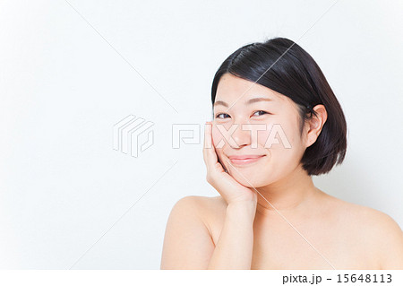 女性　スキンケアイメージ 15648113