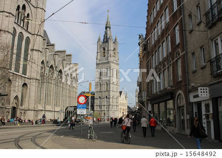 世界遺産ゲントの鐘楼と町並み　ベルギー 15648492