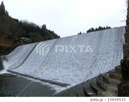 白水ダム（白水溜池堰堤） 15649535