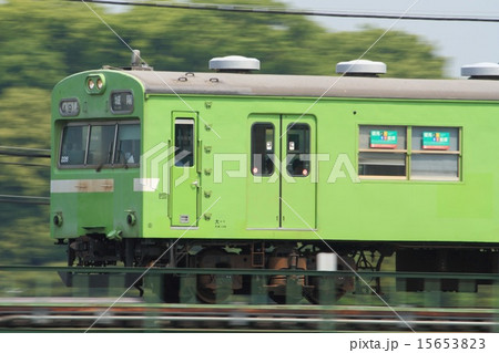 奈良線103系（流し撮り） 15653823