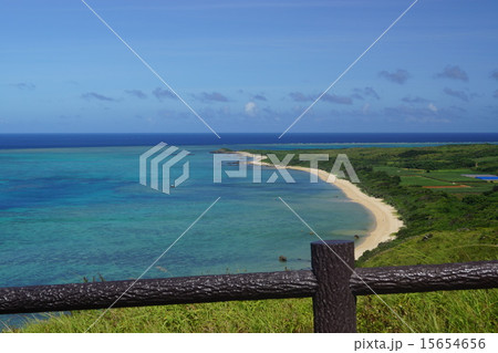 平久保崎灯台から海岸線 平久保崎灯台から海岸線 15654656