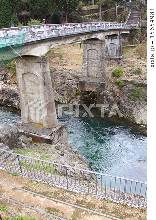 生野銀山の町並み/姫宮神社付近のトロッコ軌道跡と市川沿いの土木遺産 15654981