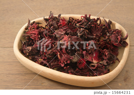 dried roselle or rosella fruit 15664231