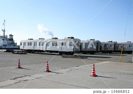 ジャカルタに売却の東急東横線8000系 15666852