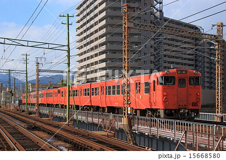 山陽本線を行く芸備線キハ40回送列車 15668580