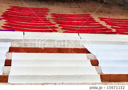 Laundry drying on steps of ghat near Ganga river Laundry drying on steps of ghat near Ganga river 15671132
