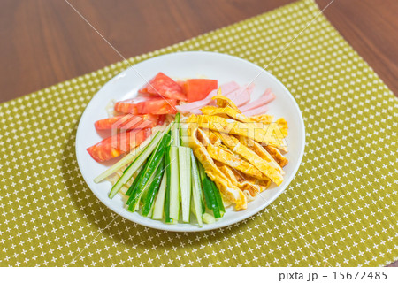 冷やし中華 15672485