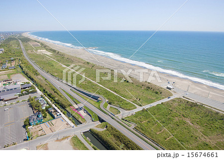 九十九里海岸九十九里有料道路の長生インターと一松海水浴場を空撮の写真素材 15674661 Pixta