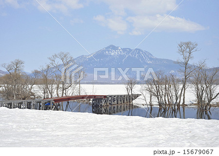 尾瀬ヶ原と燧ヶ岳-02 尾瀬ヶ原と燧ヶ岳-02 15679067