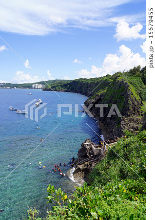 沖縄県・真栄田岬 15679455