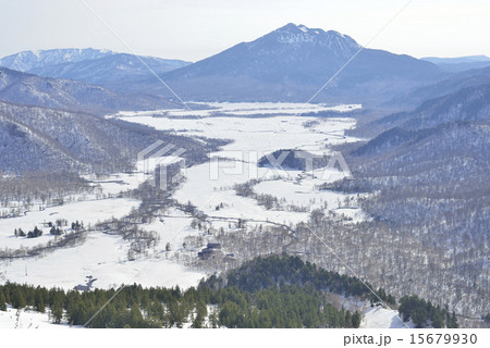 至仏山から見る尾瀬ヶ原_02 至仏山から見る尾瀬ヶ原_02 15679930