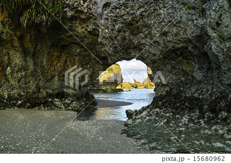 浜比嘉島 兼久ビーチ 15680962