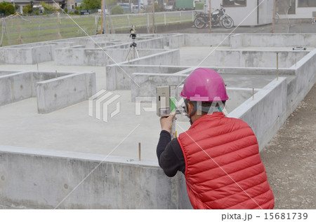 基礎の高さ測定 15681739