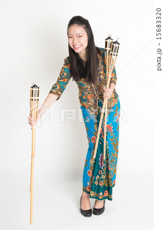 Ramadan woman 15683320