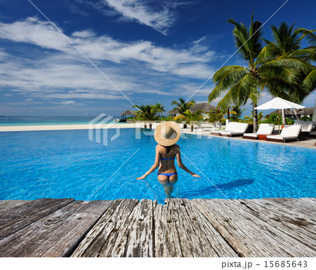 Woman at poolside 15685643