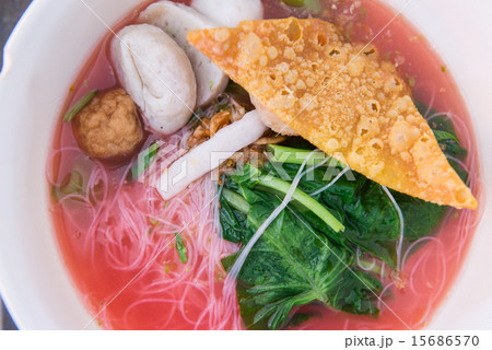 red soup noodle 1 15686570