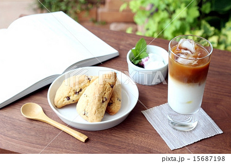 夏のコーヒーブレイク 夏のコーヒーブレイク 15687198