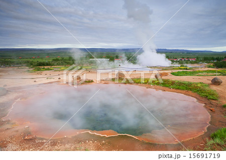 Strokkur geysir, Iceland  15691719